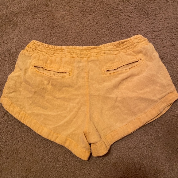 yellow rip curl shorts - Picture 2 of 3